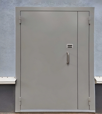 Дверь с кодовым замком Дверь с кодовым замком