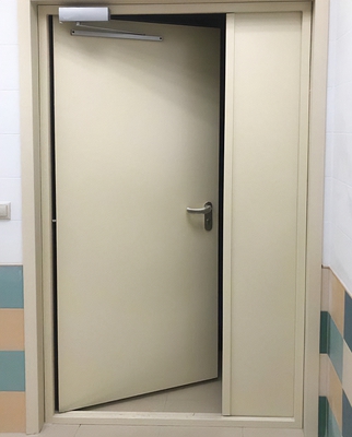Фото полуторной двери