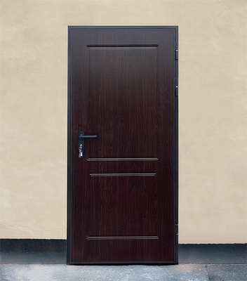 Одностворчатая дверь с отделкой МДФ