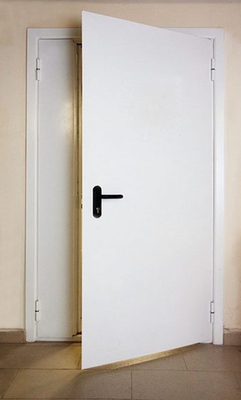 Двупольная дверь