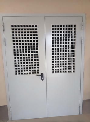 Равностворчатая дверь