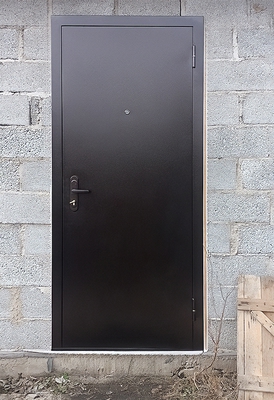 Техническая стальная дверь