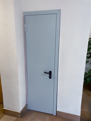 Узкая дверь EI 60